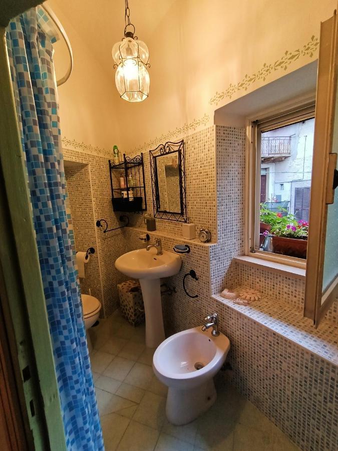Giglio Vallerano. Alloggio Turistico Екстериор снимка