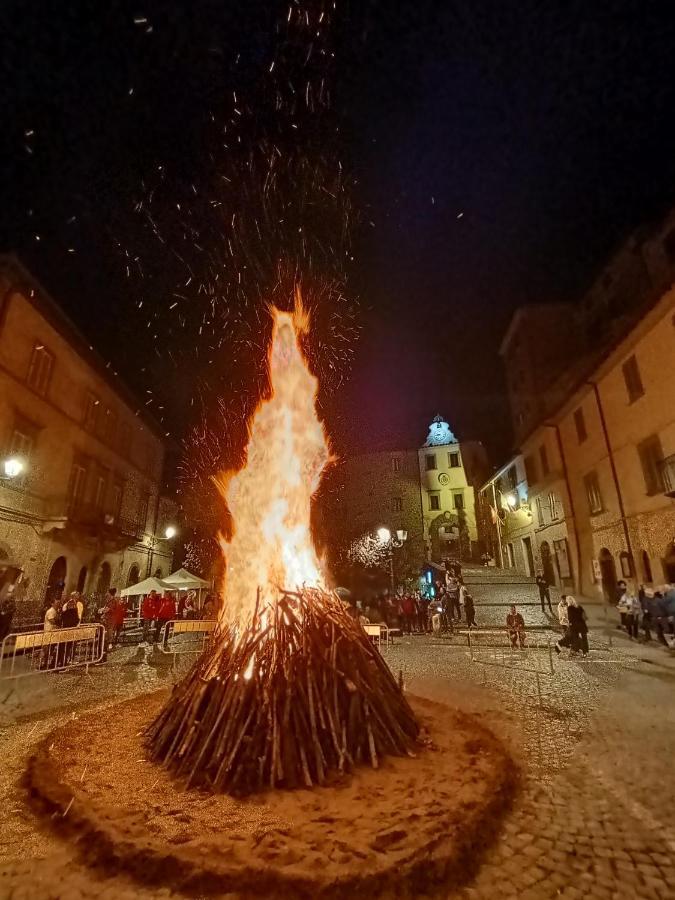 Giglio Vallerano. Alloggio Turistico Екстериор снимка